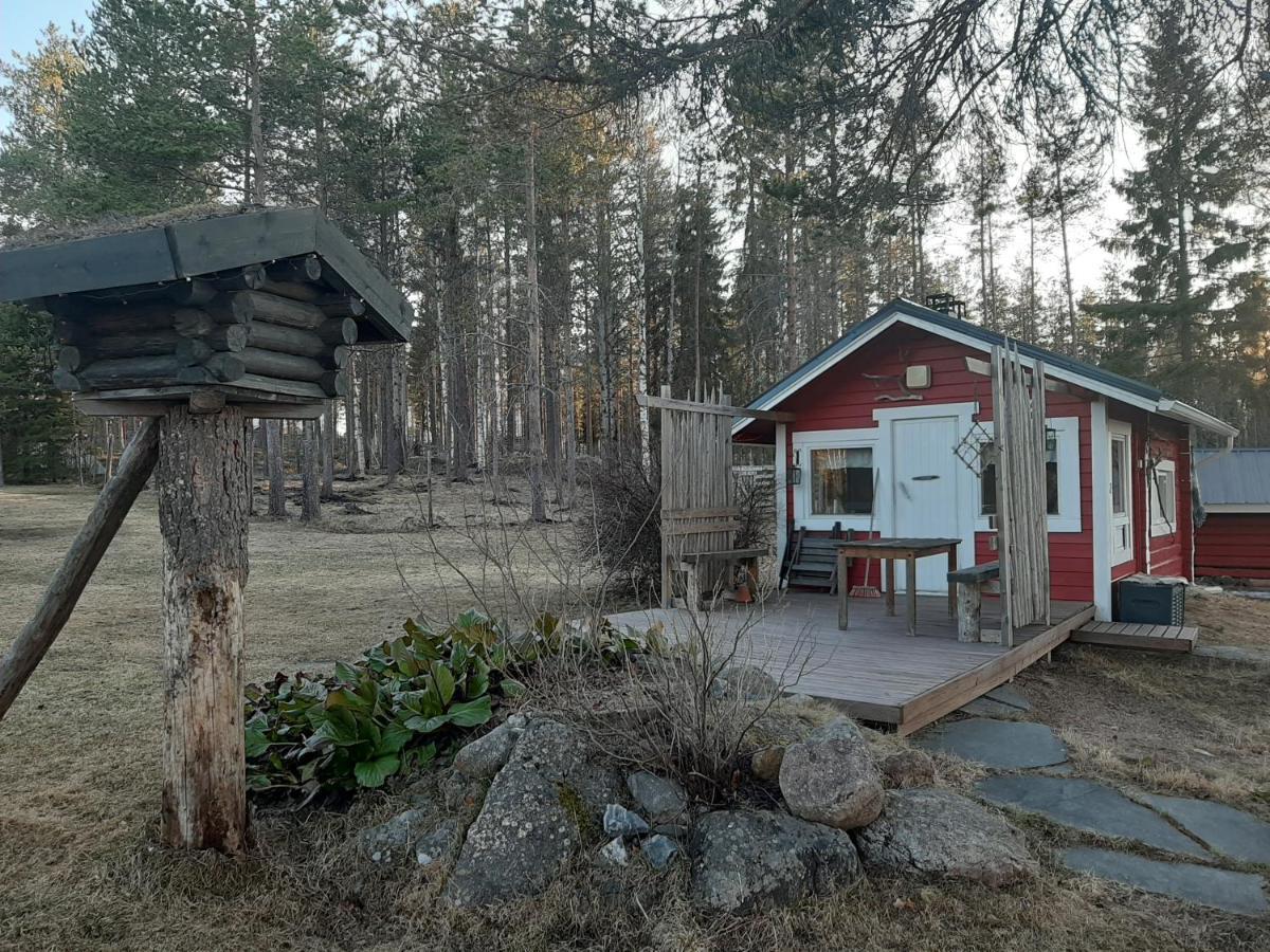 Puolukkamaan Pirtit Cottages Lampsijärvi Eksteriør bilde