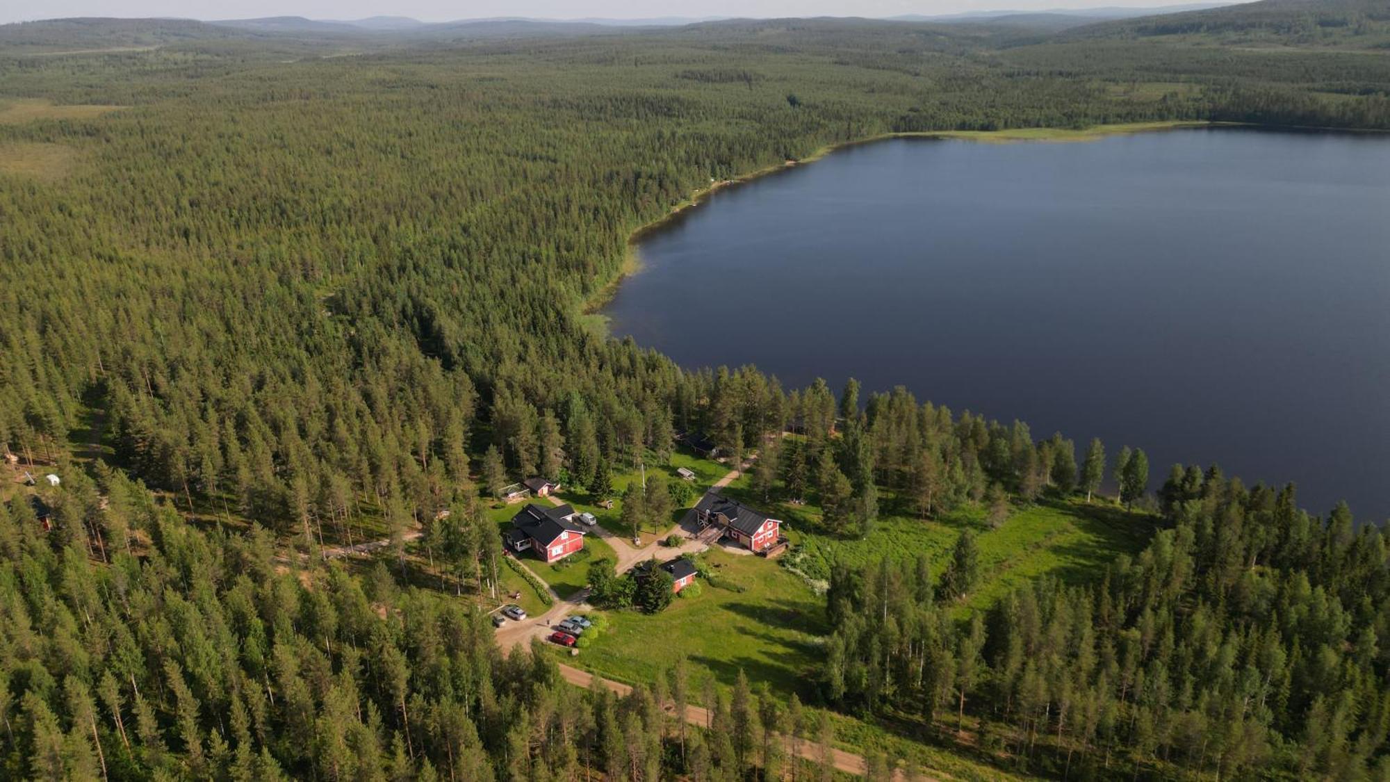 Puolukkamaan Pirtit Cottages Lampsijärvi Eksteriør bilde